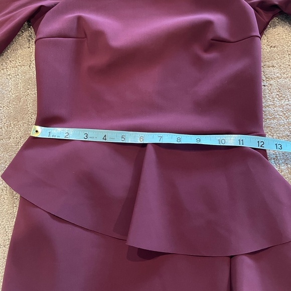 Chiara Boni Adela Purple Merlot Peplum Ruffle Stretch Gown, 3/4 Sleeves, 38/2/XS - Picture 7 of 12